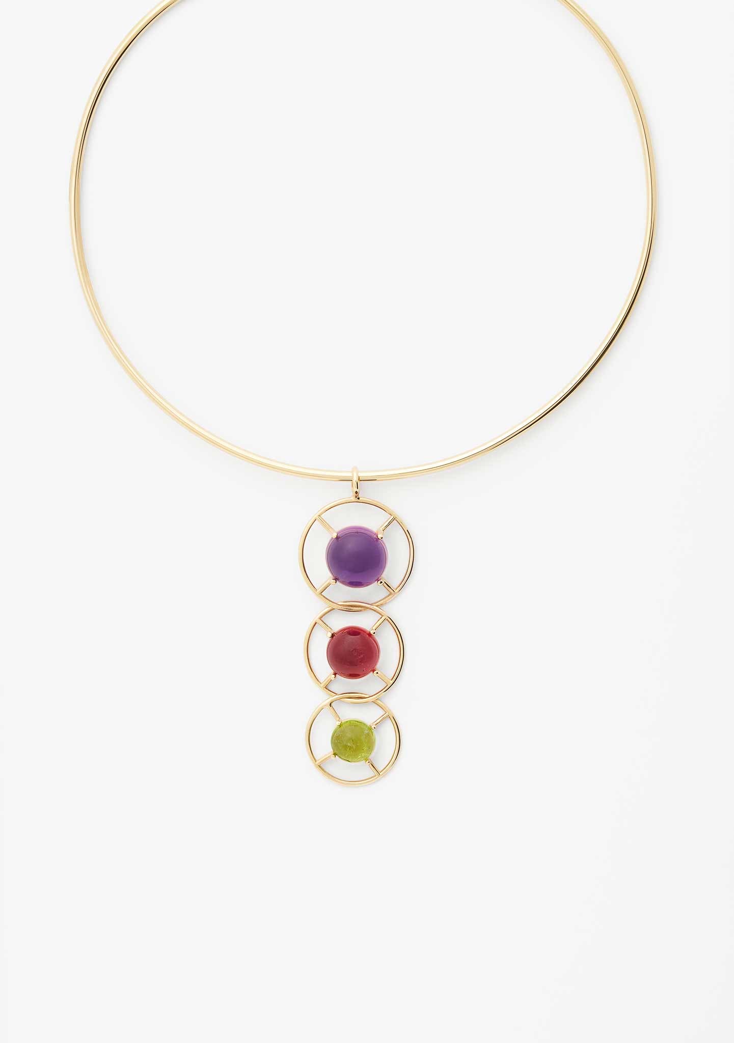 COLLAR AROS PLATA BAÑADO EN ORO AMARILLO 18KT Y PIEDRAS AMATISTA GRANATE Y TURMALINA