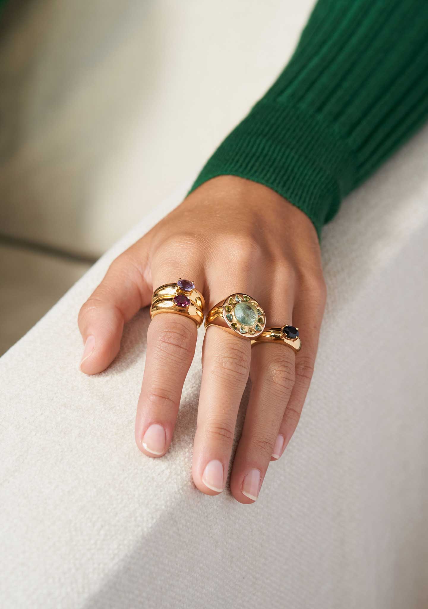ANILLO SOL DE PLATA BAÑADO EN ORO 18KT AMARILLO CON TURMALINA