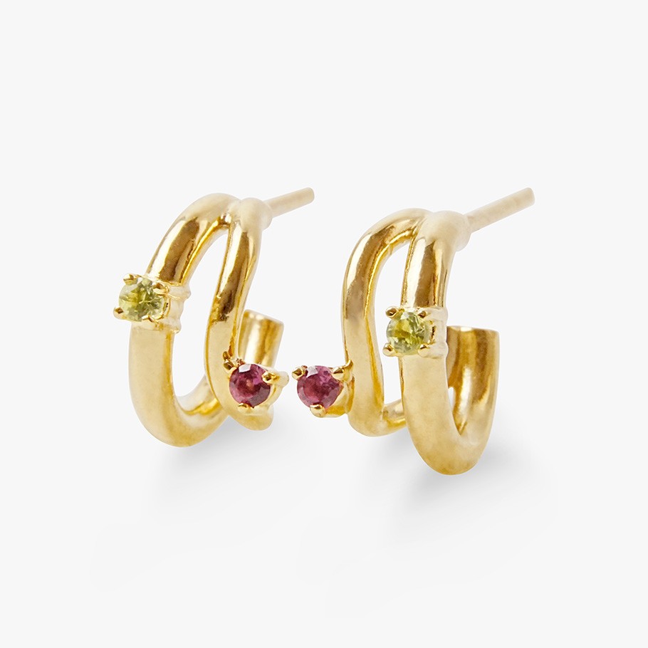 PENDIENTES DOBLE ARO DE PLATA BAÑADO EN ORO 18 KT AMARILLO CON PERIDOTO Y RODOLITA